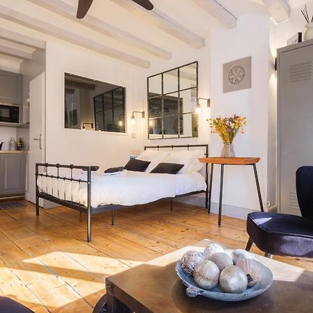 Au Grey D'Annecy, Studio Cosy Au Coeur De La Ville Εξωτερικό φωτογραφία
